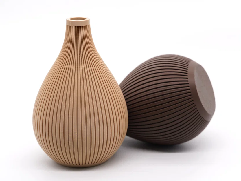 Bình hoa Solstice Vase — Bình cắm hoa dáng giọt nước với đường gân tinh tế - Image 3