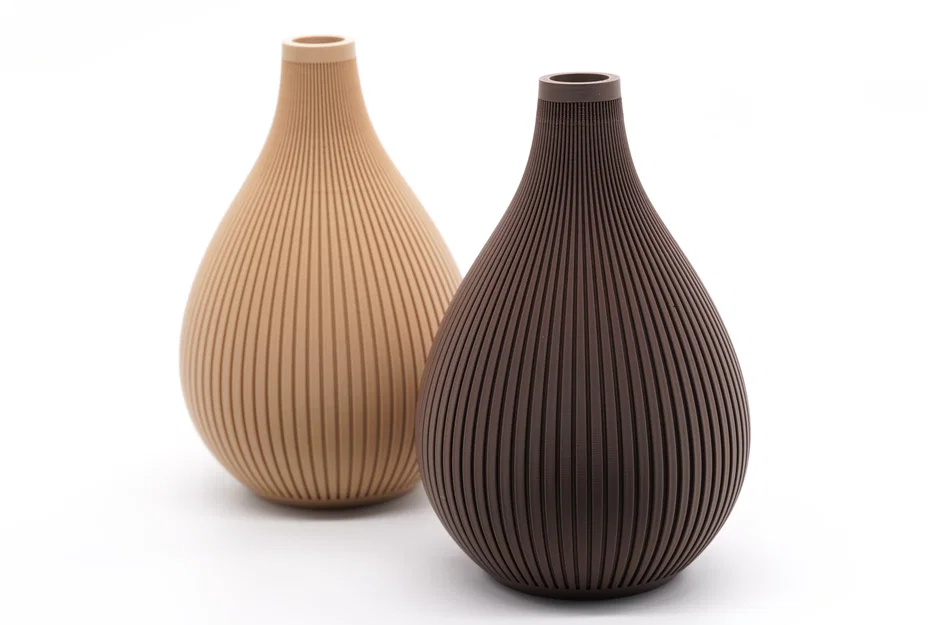 Bình hoa Solstice Vase — Bình cắm hoa dáng giọt nước với đường gân tinh tế - Image 4