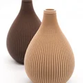 Bình hoa Solstice Vase — Bình cắm hoa dáng giọt nước với đường gân tinh tế - Thumbnail 6