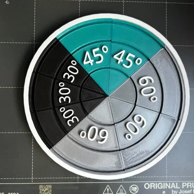 Grados - Mô hình hỗ trợ học tập về góc trong đường tròn