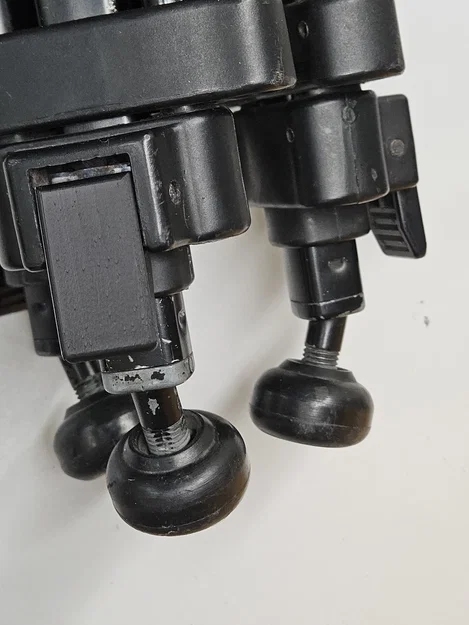 Lẫy Khóa Chân Dưới Cho Tripod Sony VCT-1170RM - Image 4