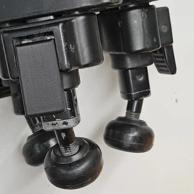 Lẫy Khóa Chân Dưới Cho Tripod Sony VCT-1170RM