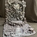 Mô hình đế trưng bày Cthulhu Sanctuary phong cách Gothic huyền bí - Thumbnail 1