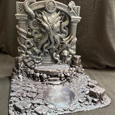 Mô hình đế trưng bày Cthulhu Sanctuary phong cách Gothic huyền bí