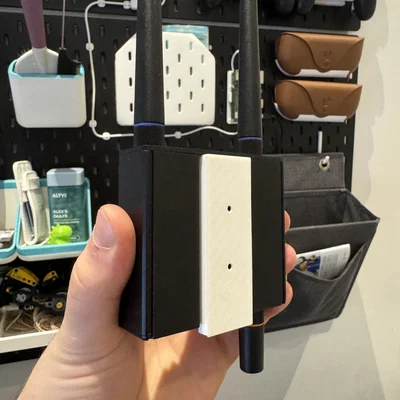 Giá treo tường 3D tiện lợi cho Ubiquiti Mobile Router Ultra (UMR-Ultra)