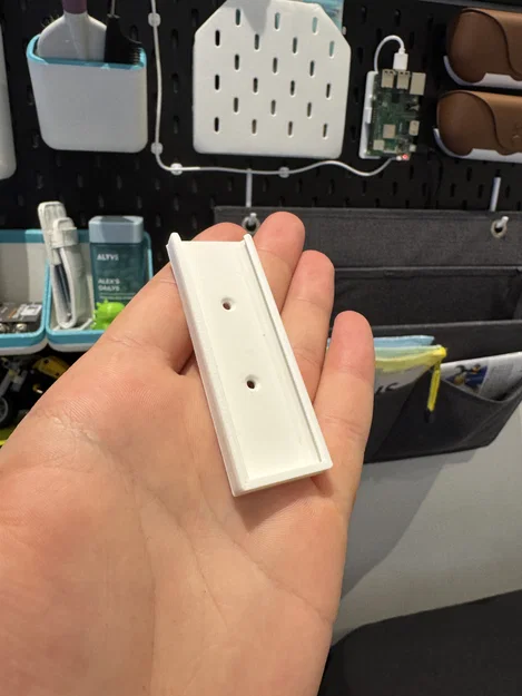 Giá treo tường 3D tiện lợi cho Ubiquiti Mobile Router Ultra (UMR-Ultra) - Image 2