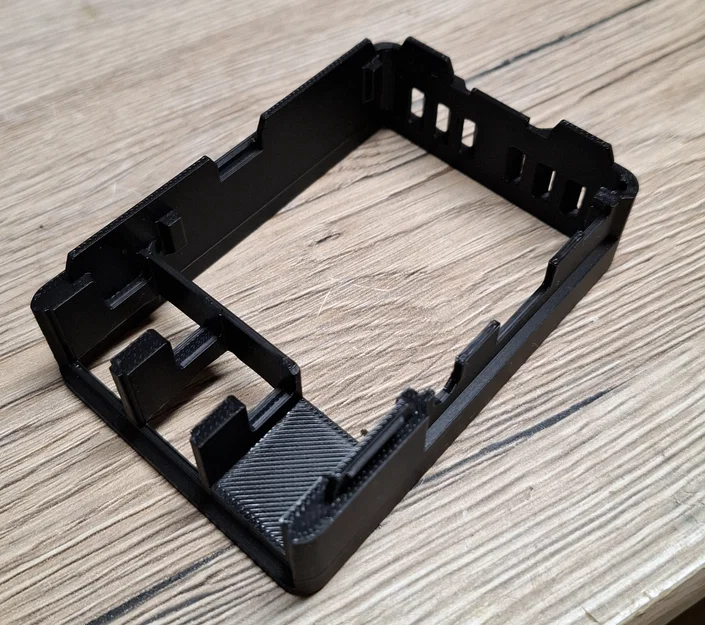 Vỏ Raspberry Pi 2B tích hợp màn hình 3.5 inch và mod nguồn USB-C - Image 13