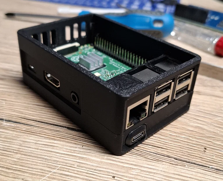 Vỏ Raspberry Pi 2B tích hợp màn hình 3.5 inch và mod nguồn USB-C - Image 14