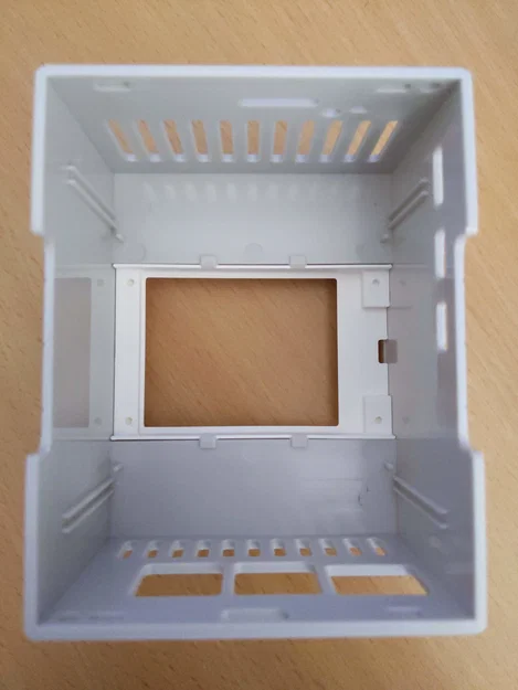 Giá đỡ màn hình LCD cho case Raspberry Pi gắn DIN rail - Image 5