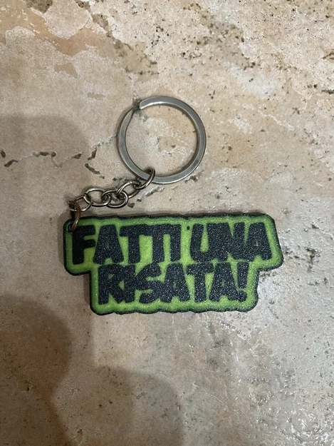 Móc khóa in 3D thông điệp vui nhộn Fatti una risata - Image 2