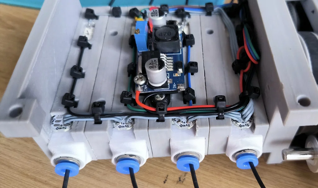 Khắc phục nắp che đèn Neopixel LED cho Low Rider MMU - Image 2