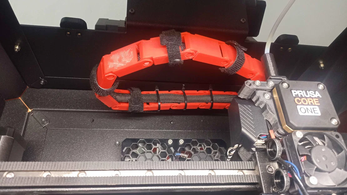 Xích dẫn cáp CORE ONE CABLE CHAIN - Image 1