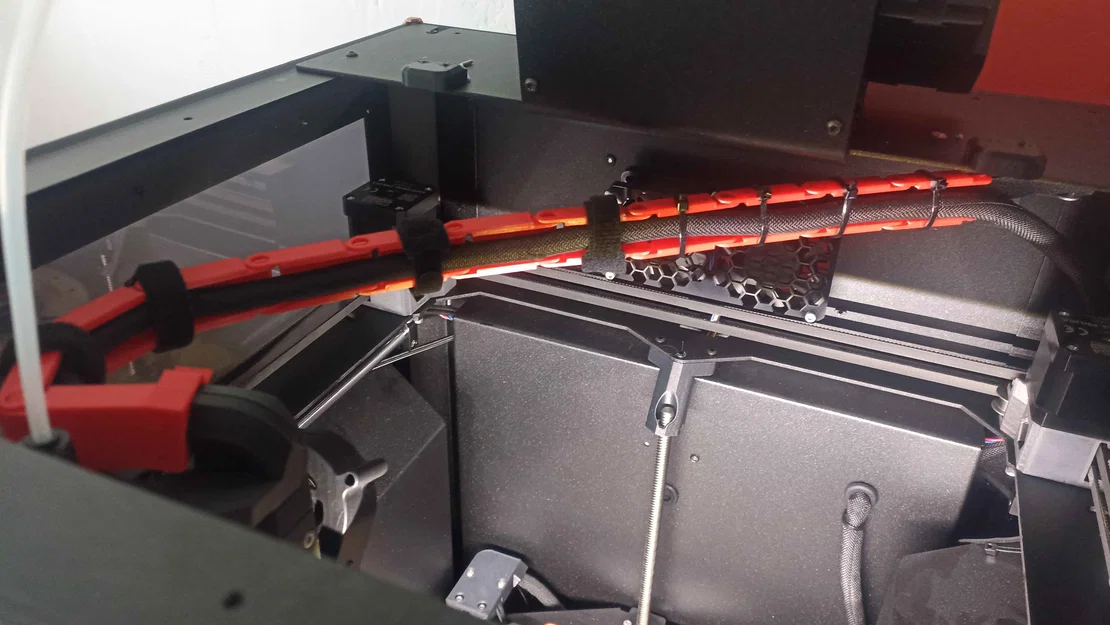 Xích dẫn cáp CORE ONE CABLE CHAIN - Image 4