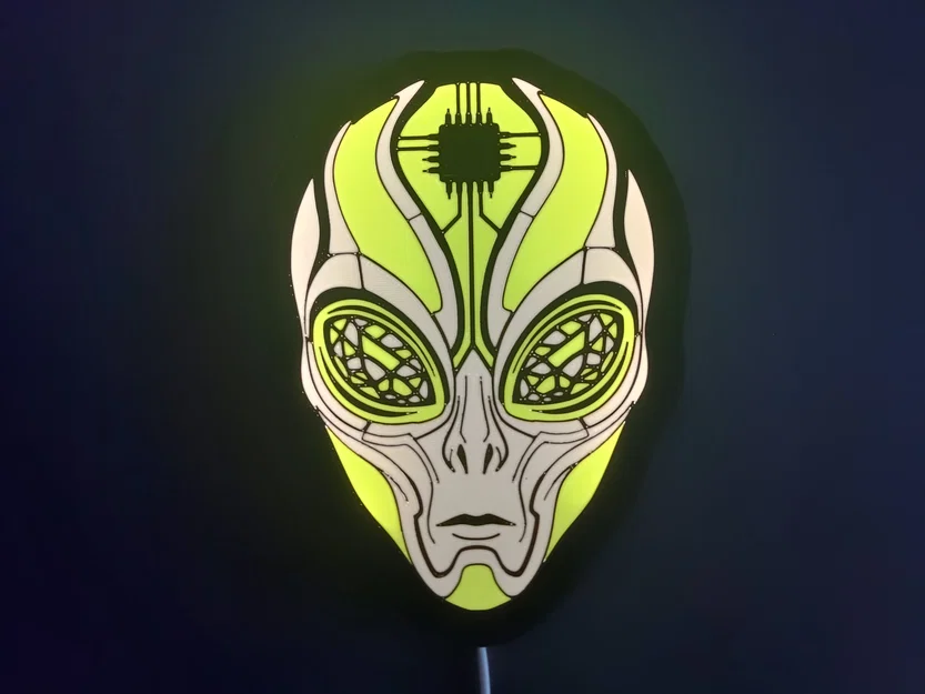 Đèn treo tường trang trí hình người ngoài hành tinh tích hợp khe bắt vít - Image 2