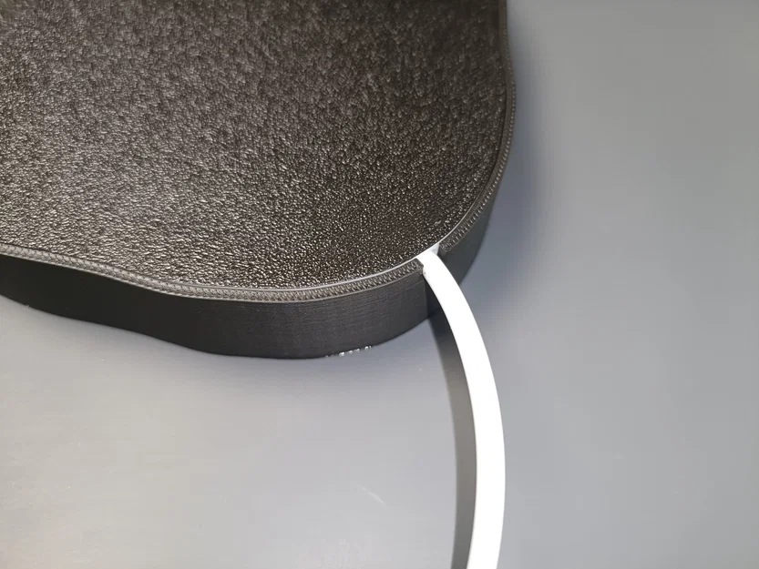 Đèn treo tường trang trí hình người ngoài hành tinh tích hợp khe bắt vít - Image 6