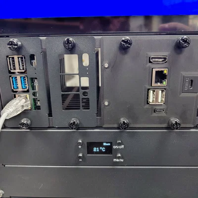 Khung gắn Rack 10 inch 2U cho Sipeed NanoCluster và DeskPi