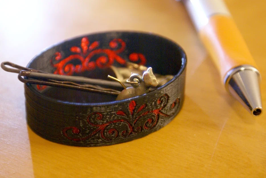 Hộp Nhỏ Lil' Box - Image 1