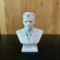Bức tượng bán thân Youri Alekseïevitch Gagarine - Thumbnail 2