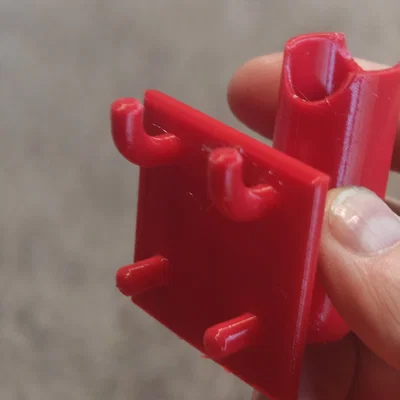 Giá Treo Đèn Flashlight Gắn Pegboard