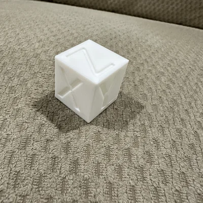 Khối XYZ Calibration – Kiểm tra và Tinh chỉnh Máy in 3D Dễ dàng (Không cần Supports)