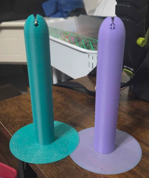 Trục giữ cuộn len đa năng in 3D (Crochet core with thread holder) - Image 1