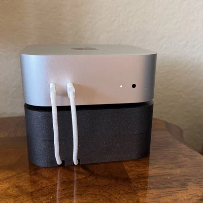 Giá đỡ Mac Mini tích hợp khay chứa nhiều ổ SSD có thể mở rộng