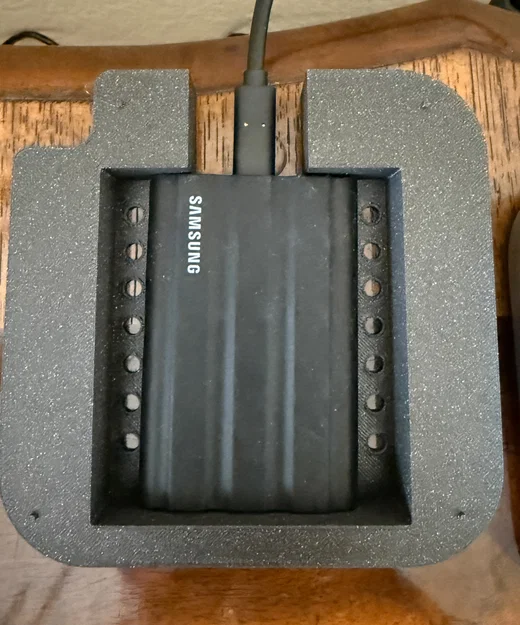 Giá đỡ Mac Mini tích hợp khay chứa nhiều ổ SSD có thể mở rộng - Image 5