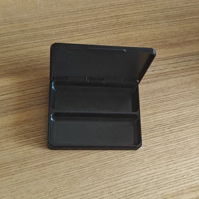 YASPO: Khay Đựng Linh Kiện Nhỏ (Và Nhỏ Hơn Nữa)