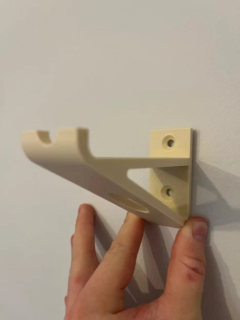 Ke đỡ kệ treo tường 3D thiết kế hình tam giác chịu lực - Image 1