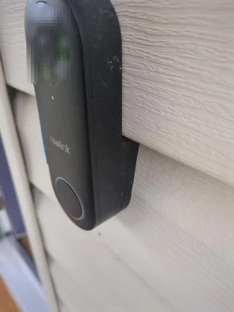 Miếng đệm lắp chuông cửa Reolink lên tường ốp nhựa (Vinyl Siding Spacer) - Image 1