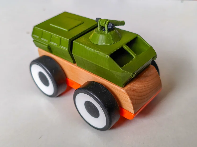 Xe tăng BTR đồ chơi cho mô hình Ikea Lillabo - Image 1