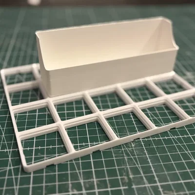 Khay Gridfinity vát chéo đựng ảnh A6 (kích thước 1x4 - 1x5)