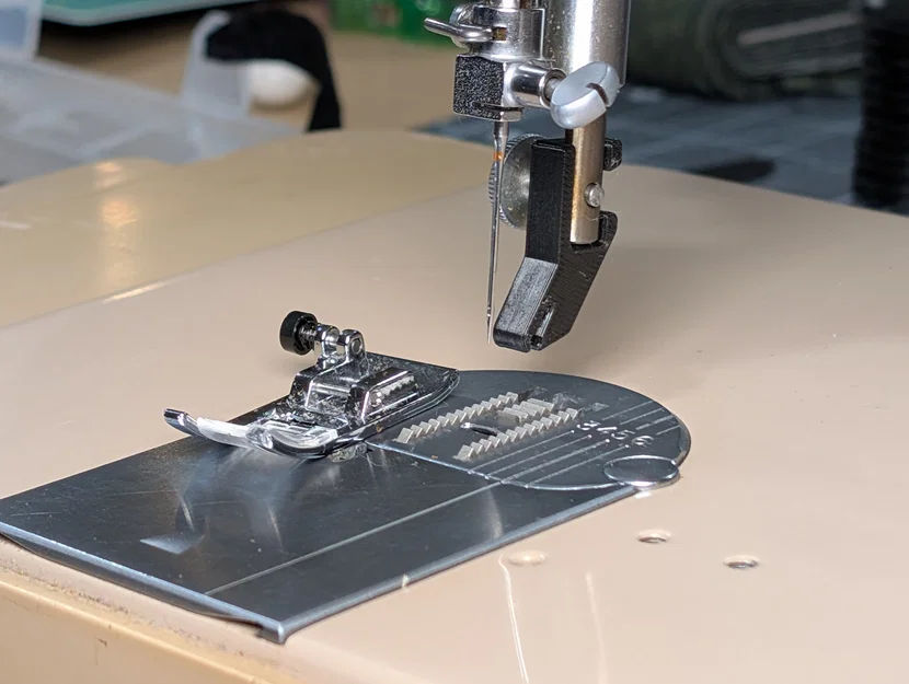 Bộ chuyển đổi chân vịt Slant-Shank sang Clip-On cho máy may - Image 3