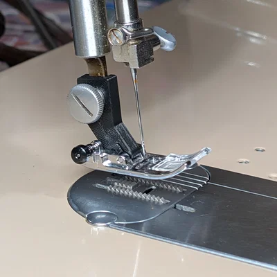 Bộ chuyển đổi chân vịt Slant-Shank sang Clip-On cho máy may