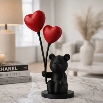Mô hình chú gấu ôm bóng bay trái tim decor siêu xinh