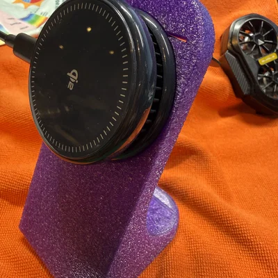 Đế giữ bộ sạc TORRAS cooling Qi2