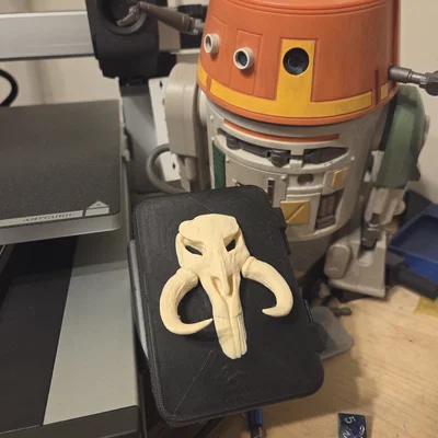 Nắp che màn hình Anycubic Kobra 3 phong cách Mandalorian độc đáo