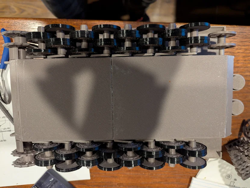 Mô hình xe tăng Tiger tỉ lệ 1/20 - Image 7