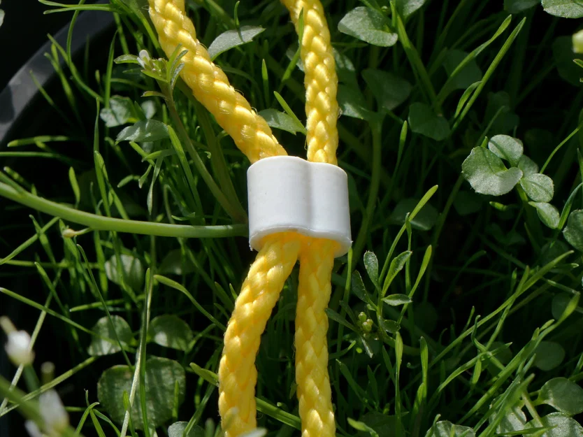 Nút chặn điều chỉnh dây đeo điện thoại tiện dụng (Cord Slider) - Image 1