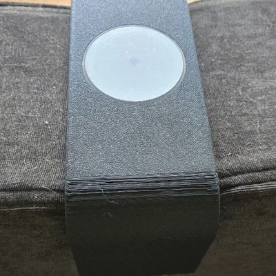 Đế Sạc Không Dây Tích Hợp Cho Ghế Sofa LoveSac Sactional