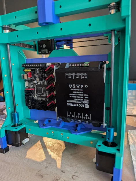 Tấm ốp lưng Rook MK2 tích hợp vị trí gắn SKR3EZ và LDO LCP300-24D5 - Image 1