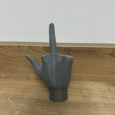 Mô hình điêu khắc bàn tay độc đáo - Middle finger decor