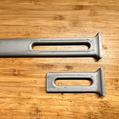 Giá treo tai nghe dạng rút - Phiên bản tay đòn dài hơn