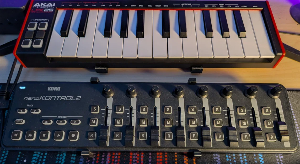 Chân đế (Riser/Stand) tối ưu cho Korg nanoKONTROL 2 - In 3D tiện ích - Image 3