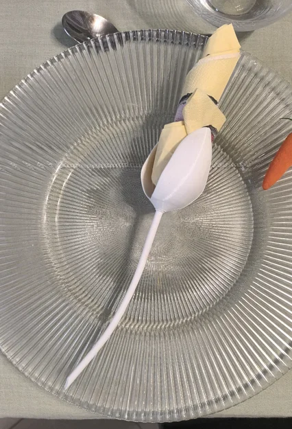 Giá đỡ khăn giấy hình hoa Tulip in 3D tinh tế cho bàn ăn - Image 1