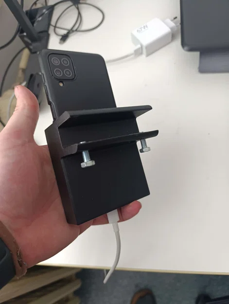 Giá đỡ điện thoại để bàn tích hợp sạc - Image 3