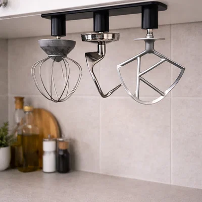 Giá Treo Phụ Kiện Máy Nhào Bột Kenwood – Giải Pháp Lưu Trữ Thông Minh