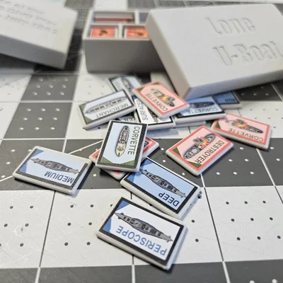 Bộ đế 2mm và hộp đựng cho thẻ đếm game Lone U-Boat