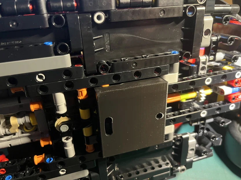 Giá treo tường 3D cho mô hình LEGO Ferrari Formula 1 cực chắc chắn - Image 2