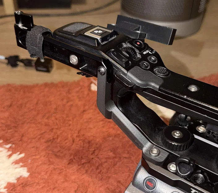 Sony FX6 - Ngàm hỗ trợ Handle Brace cho Bright Tangerine 8T Rail / Tilta Topplate - Image 1